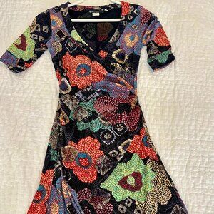 Endless Knot Art Dress, Multicolored,  XS